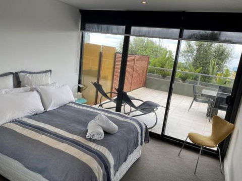 LORNE CHALET APARTMENT 36 Central Location - Tourism TAS 4