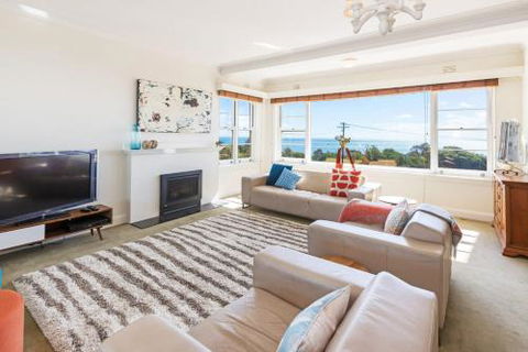 BEACH BELLE MORNINGTON - Hobart Tourism 3
