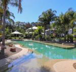 Corella Studio Apartment in Raffetys Resort - Tourism TAS