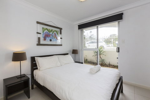 Cottesloe Cove Beach Apartment - Hobart Tourism 1