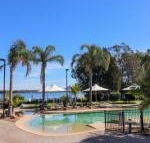 Bluewater Executive Villa in Raffertys Resort - Tourism TAS
