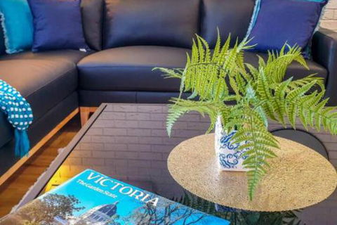 PARADISE COURT VILLA 1 Free Wifi - Tourism TAS 3