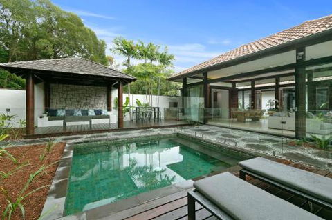 Esprit Luxury Retreat Palm Cove - Tourism TAS 3