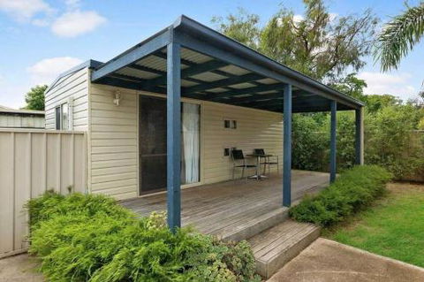 Casual Beachin It Family Getaway With Bungalow On Beachfront - Tourism TAS 2