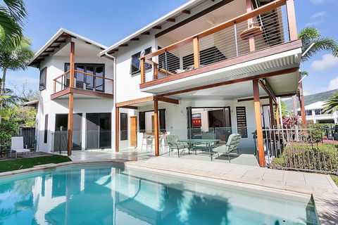 Beachcomber Holiday House - Hobart Tourism 1