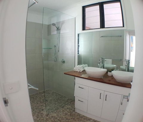 Great Northern Beach House - Tourism TAS 5