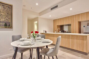 Apartment Darling Harbour Day St. 3 - Tourism TAS 4