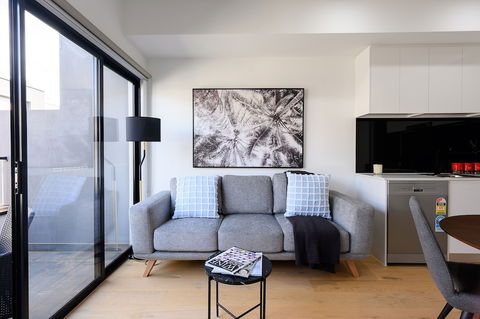 CARLISLE Bright Townhouse In Great Location - Tourism TAS 4