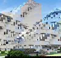 Modern Apartment with Sydneys Finest Views CP308 - Hobart Tourism