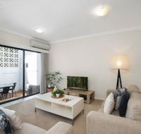 Pine Court Apartments - Hobart Tourism