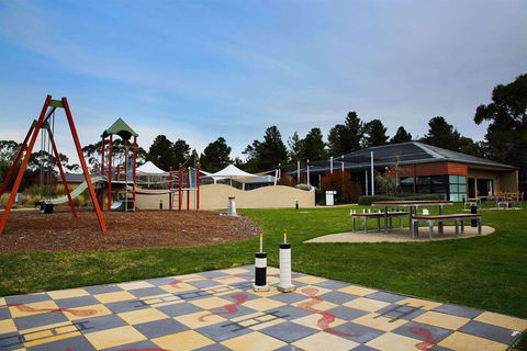 Wyndham Vacation Resorts Seven Mile Beach - Hobart Tourism 1