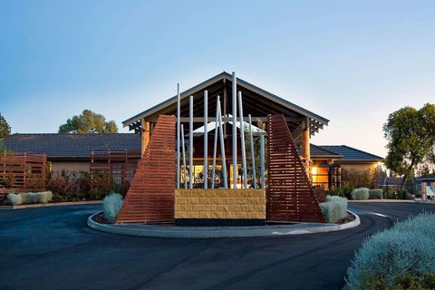 Wyndham Vacation Resorts Seven Mile Beach - Hobart Tourism 2