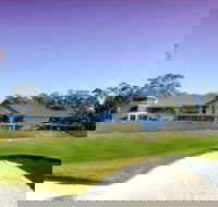 Riverside Oaks Golf Resort - Hobart Tourism