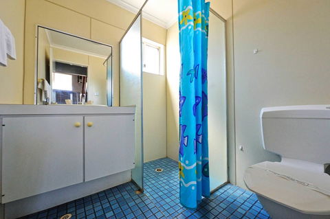 Abrolhos Reef Lodge - Tourism TAS 5