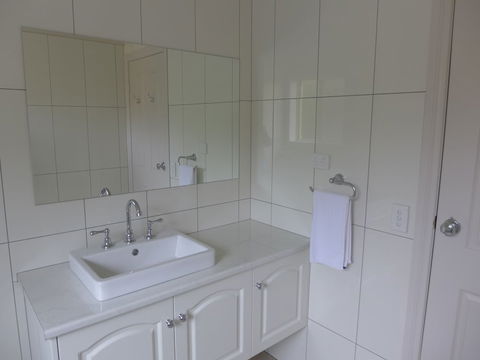 Daysy Hill Country Cottages - Tourism TAS 4