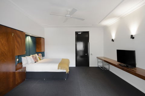 Regents Court Sydney - Tourism TAS 6