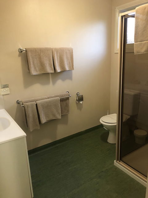 Sheffield Motor Inn - Tourism TAS 3