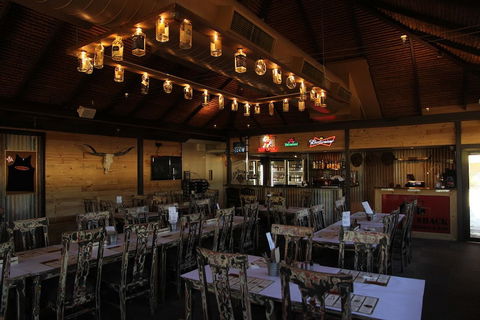 Cattrall Park Motel - Tourism TAS 5
