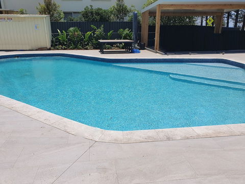 Burleigh Esplanade Apartments - Tourism TAS 5