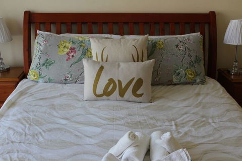 Australian Home Away At Doncaster Elgar - Tourism TAS 3