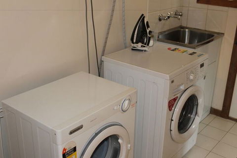 Australian Home Away At Doncaster Andersons Creek 2 - Tourism TAS 7
