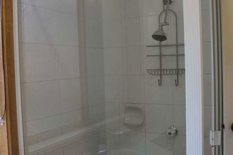 Australian Home Away At Doncaster Andersons Creek 2 - Tourism TAS 6