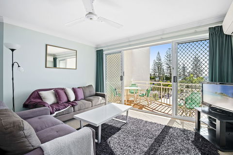 Kirra Palms Holiday Apartments - Tourism TAS 5