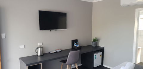 Beachway Motel & Restaurant - Hobart Tourism 5
