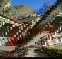 The Birch House - Silver Birches - Hobart Tourism