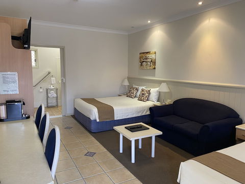 Dalby Mid Town Motor Inn - Tourism TAS 6