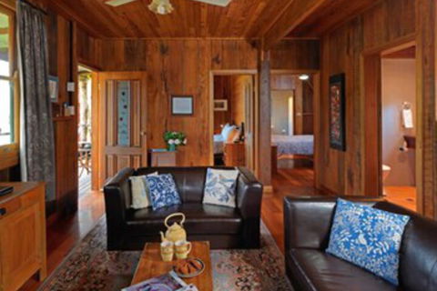 Cedar Creek Cottages - Hobart Tourism 7