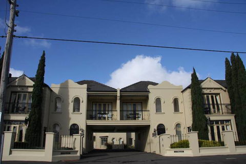 Banyan Place - Hobart Tourism 2