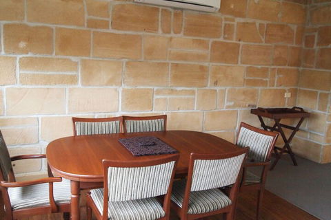 Warrnambool Cbd Townhouses - Hobart Tourism 7