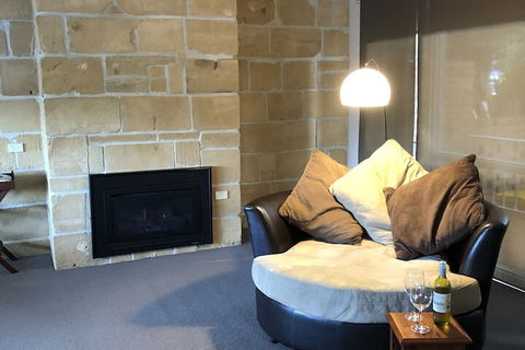 Warrnambool Cbd Townhouses - Hobart Tourism 4