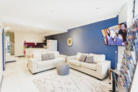 Manly Beach House - Hobart Tourism 0