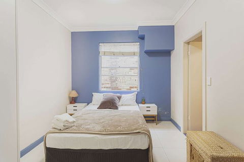 Manly Beach House - Hobart Tourism 4