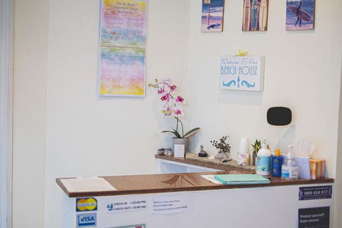 Manly Beach House - Hobart Tourism 1