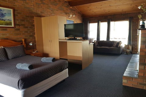 Walkabout Motel - Tourism TAS 7