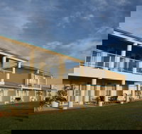 Lakeview Motel  Apartments - Tourism TAS