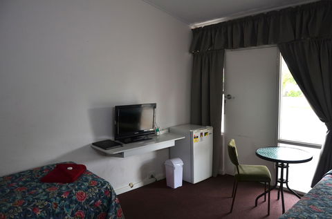 Travelway Motel - Tourism TAS 5