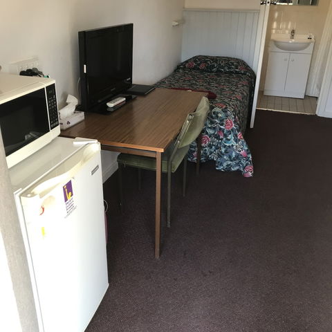 Travelway Motel - Tourism TAS 3