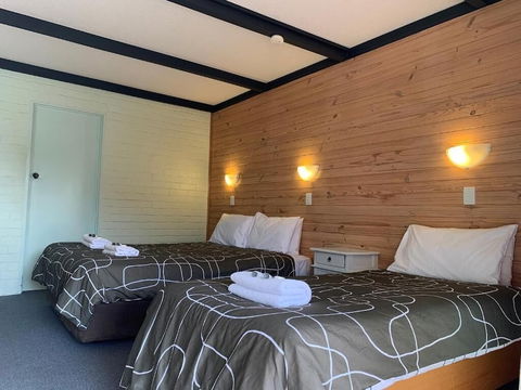 Gloucester Motel - Tourism TAS 1