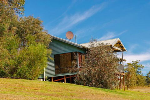 Rainbow Trail Chalets - Tourism TAS 2