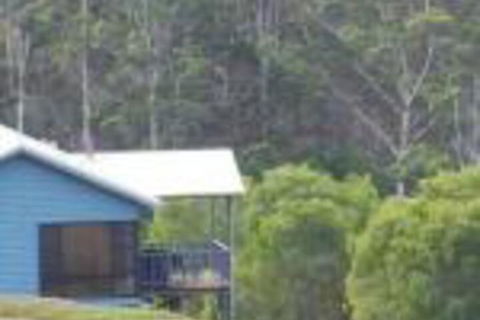 Rainbow Trail Chalets - Tourism TAS 0