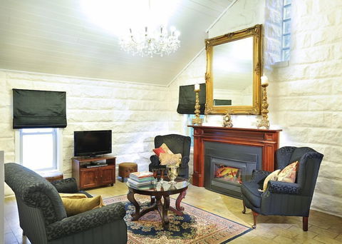 The Loft In The Mill Boutique Accommodation - Tourism TAS 5