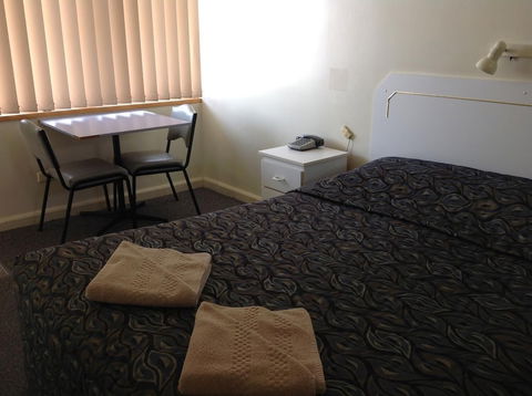 Grand Central Motel - Tourism TAS 5