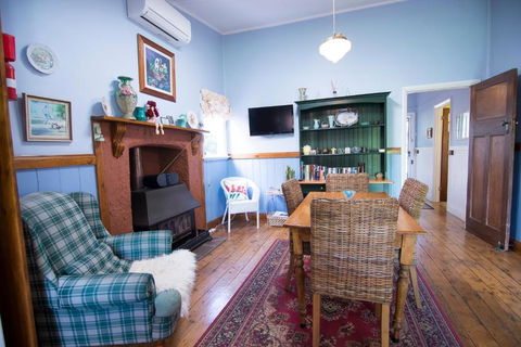 Pammys Palace - Hobart Tourism 2