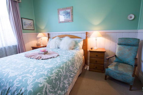 Pammys Palace - Hobart Tourism 7