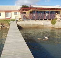 Meningie's Waterfront Motel - Hobart Tourism