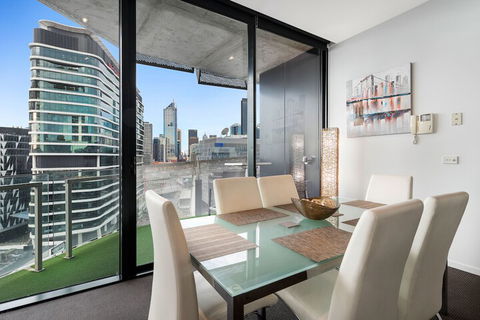 Docklands Executive Apartments - Tourism TAS 6